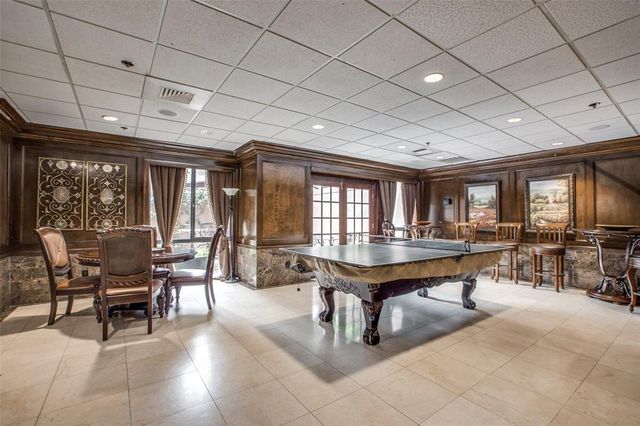 3525 Sage Road 318, Houston, TX 77056