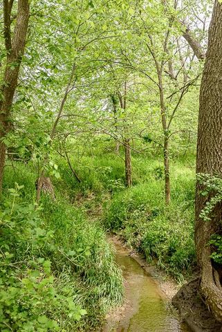 16716 Dempsey Road, Leavenworth, KS 66048