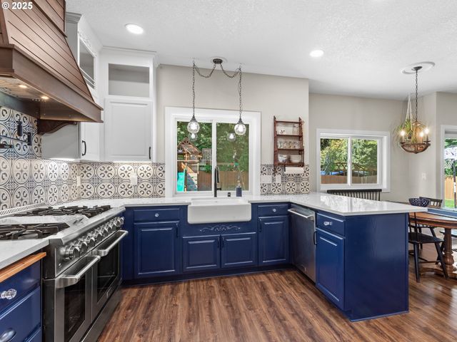 10216 Ne 27TH Ave, Vancouver, WA 98686
