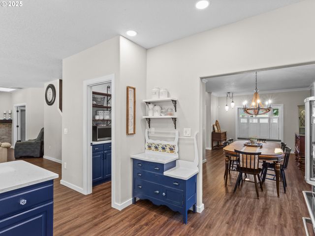 10216 Ne 27TH Ave, Vancouver, WA 98686