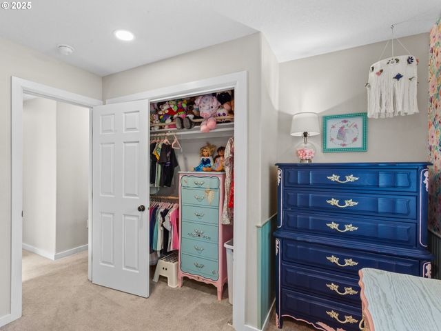 10216 Ne 27TH Ave, Vancouver, WA 98686