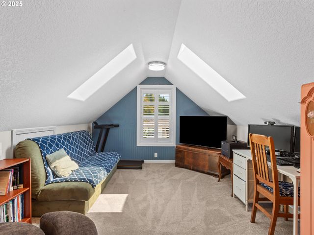 10216 Ne 27TH Ave, Vancouver, WA 98686