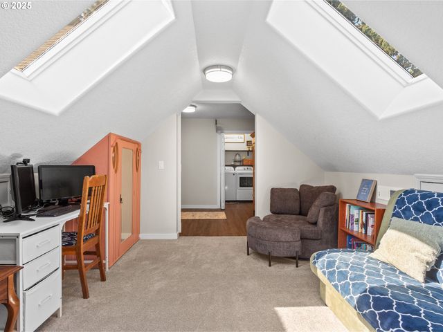 10216 Ne 27TH Ave, Vancouver, WA 98686