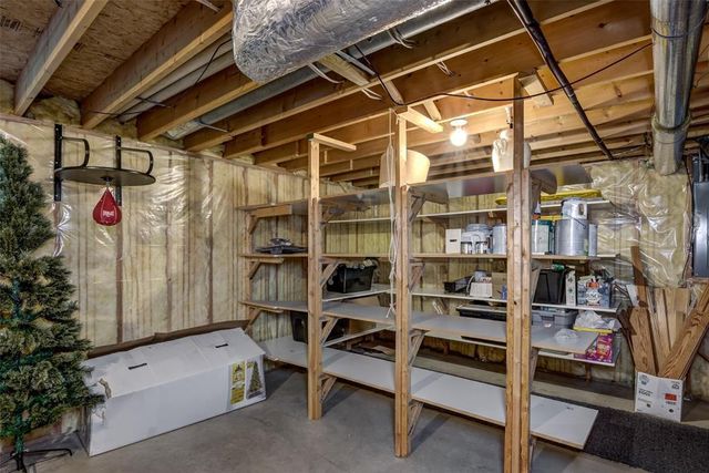 4830 Rye Court, Eau Claire, WI 54701