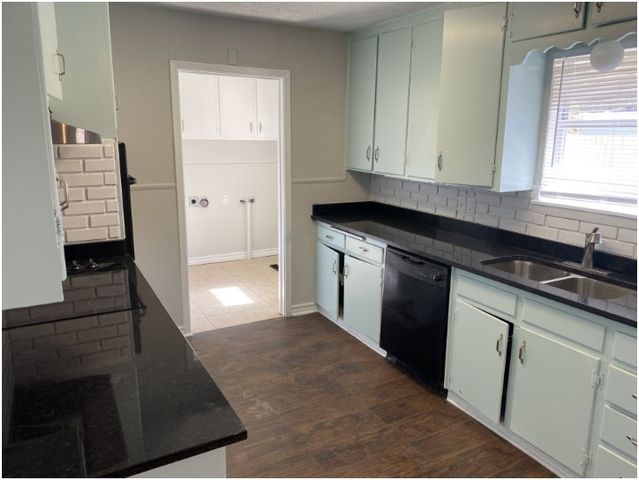 5217 Wosley Drive, Fort Worth, TX 76133