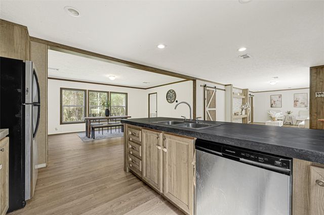 10506 Settlers Crossing, Conroe, TX 77303