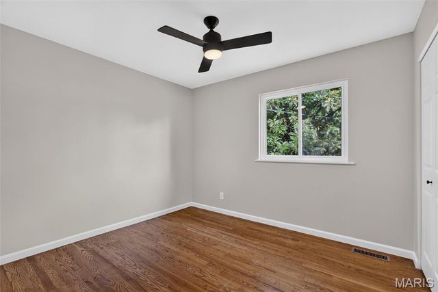7323 Cartwheel Lane, Hazelwood, MO 63042