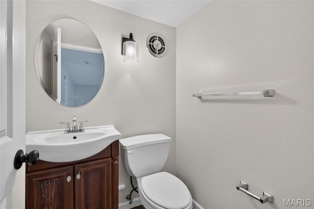 7323 Cartwheel Lane, Hazelwood, MO 63042