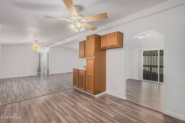 2650 W UNION HILLS Drive 54, Phoenix, AZ 85027