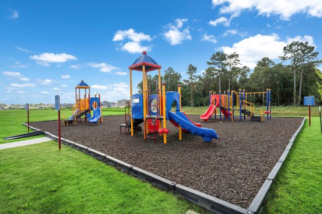 1888 Redwood Lane, Dayton, TX 77535