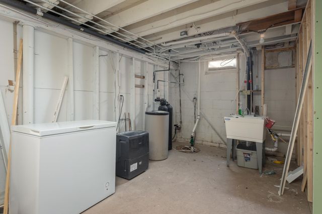 600 E 7th Street, Starbuck, MN 56381