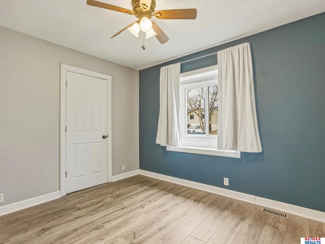 1108 Conestoga Road, Papillion, NE 68046