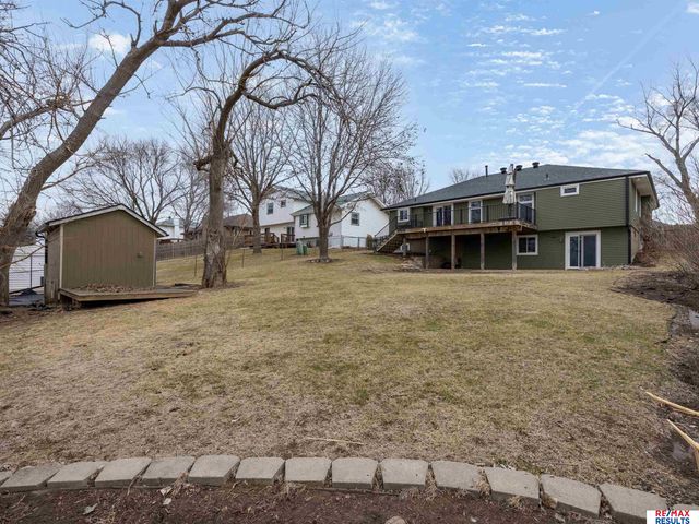 1108 Conestoga Road, Papillion, NE 68046