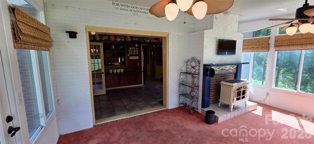 3110 Ninth Tee Drive, Newton, NC 28658