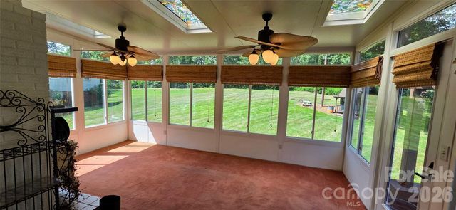 3110 Ninth Tee Drive, Newton, NC 28658