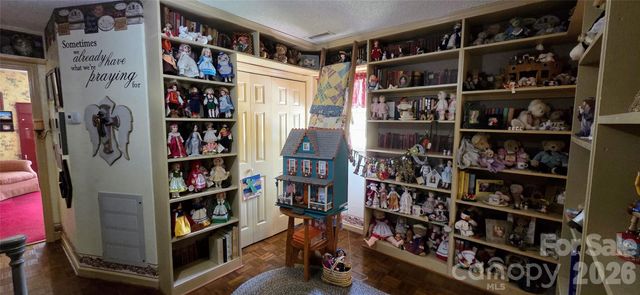 3110 Ninth Tee Drive, Newton, NC 28658