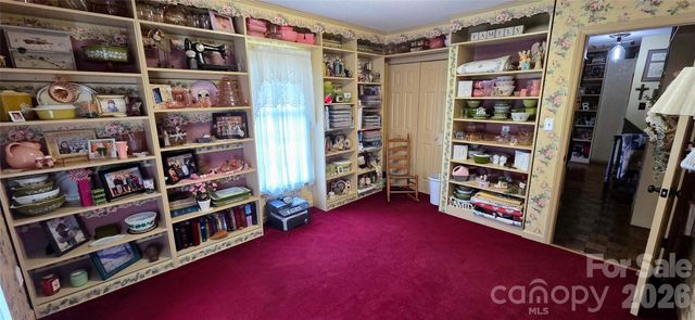 3110 Ninth Tee Drive, Newton, NC 28658