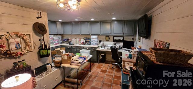 3110 Ninth Tee Drive, Newton, NC 28658