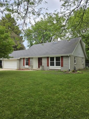 447 S Woodland DRIVE, Whitewater, WI 53190