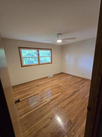447 S Woodland DRIVE, Whitewater, WI 53190