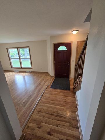 447 S Woodland DRIVE, Whitewater, WI 53190