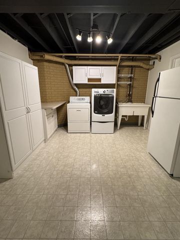 32612 Trail LANE, Burlington, WI 53105