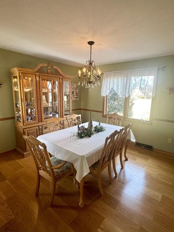 32612 Trail LANE, Burlington, WI 53105