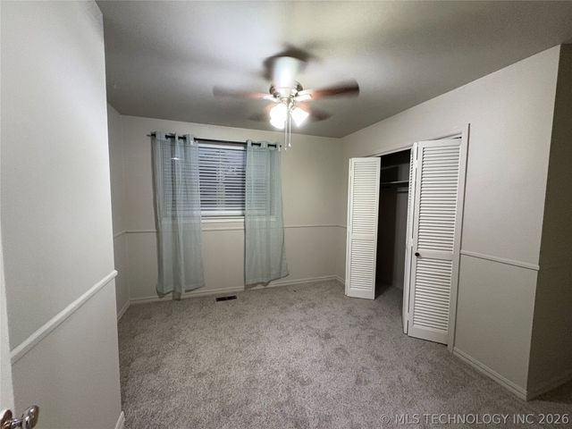 9445 E 39th Place, Tulsa, OK 74145