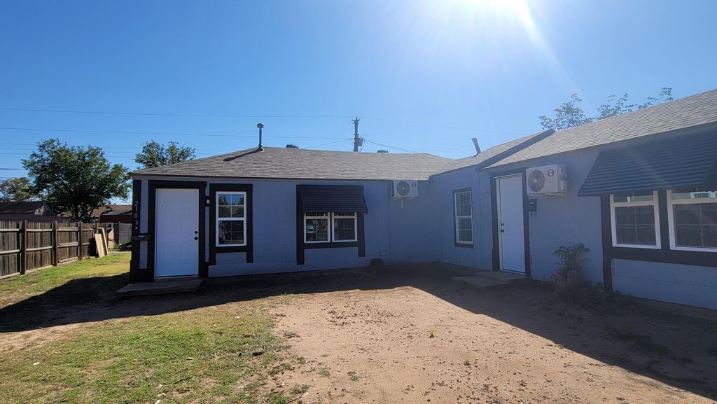 2103 38th Street, B, Lubbock, TX 79412