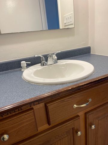 200 Cove Way 614, Quincy, MA 02169