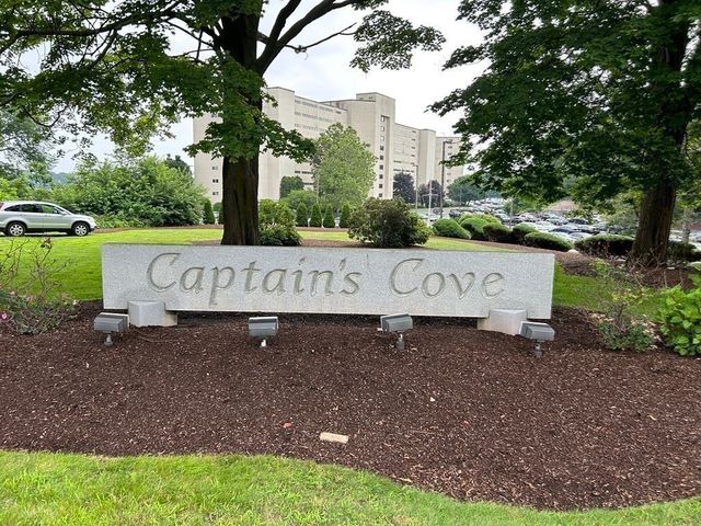 200 Cove Way 614, Quincy, MA 02169