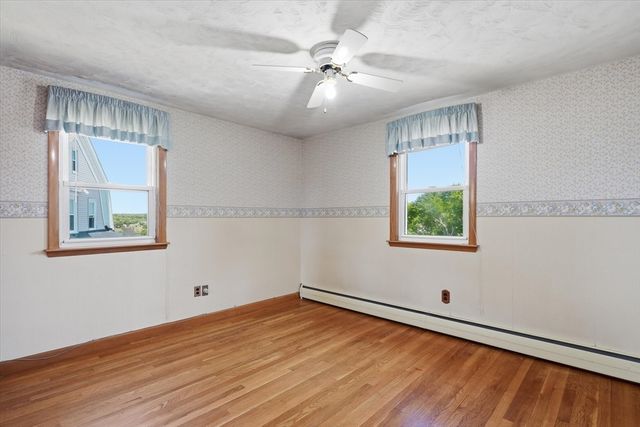 57 Allen Ave, Lynn, MA 01902