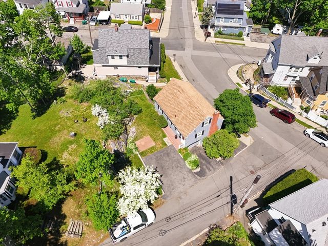 57 Allen Ave, Lynn, MA 01902