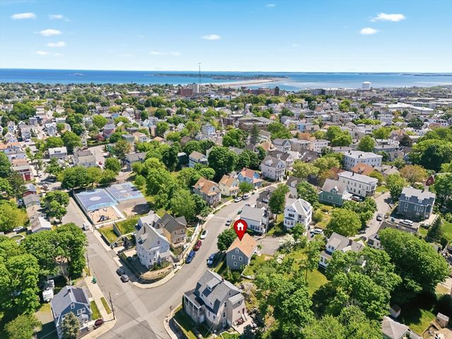 57 Allen Ave, Lynn, MA 01902
