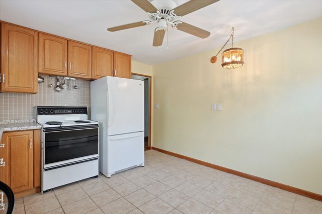 57 Allen Ave, Lynn, MA 01902