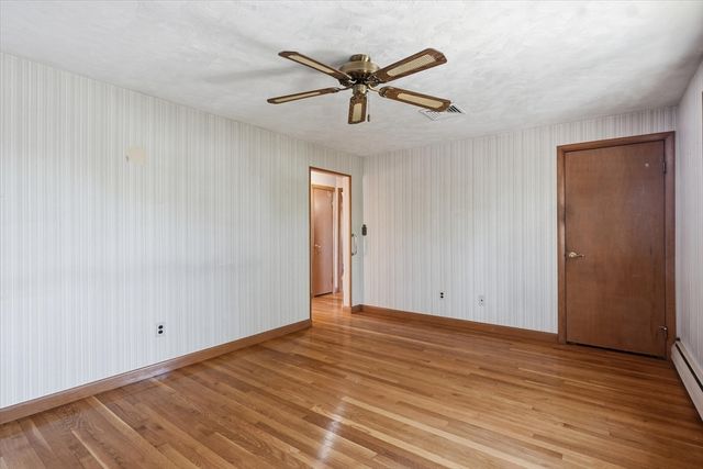 57 Allen Ave, Lynn, MA 01902