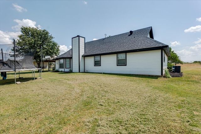 1870 Ross Lane, Springtown, TX 76082