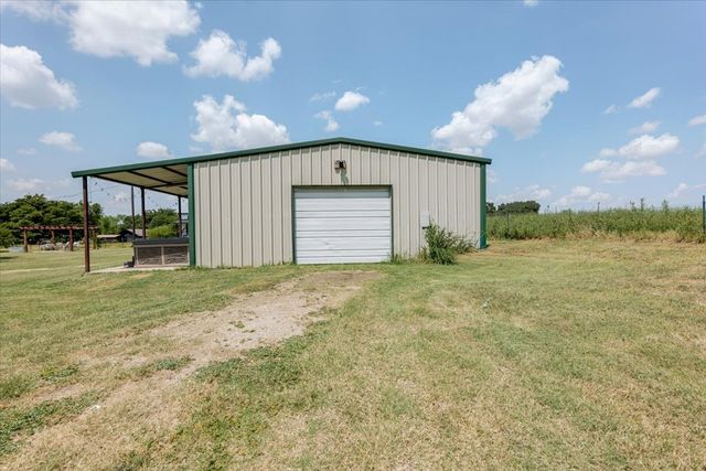 1870 Ross Lane, Springtown, TX 76082