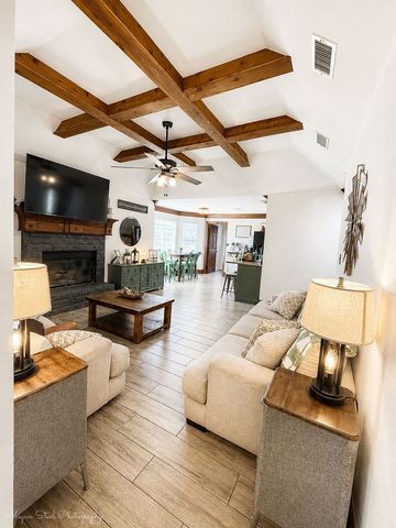 1870 Ross Lane, Springtown, TX 76082