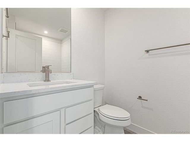 29 Ascent Trl, Englewood, CO 80112