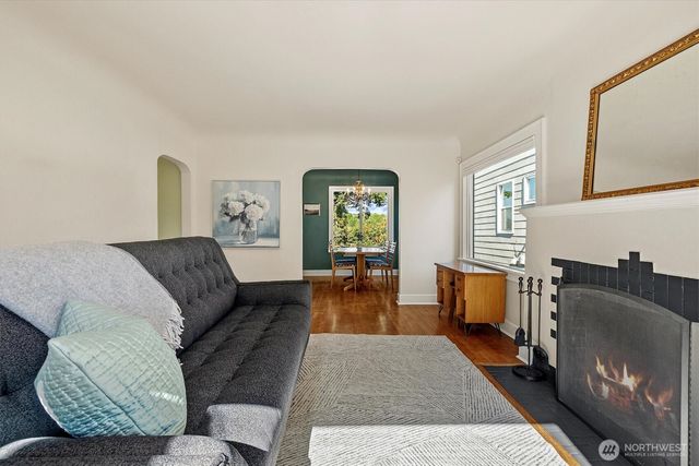 3443 16th Avenue S, Seattle, WA 98144