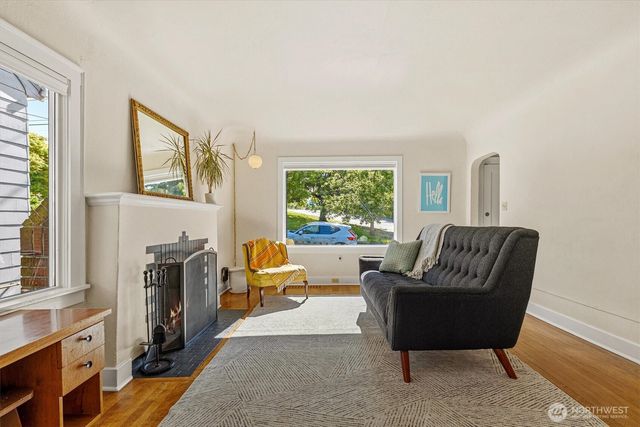3443 16th Avenue S, Seattle, WA 98144