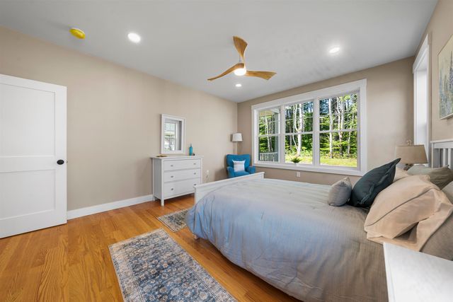 77 Lady Walsingham Way, Laconia, NH 03246