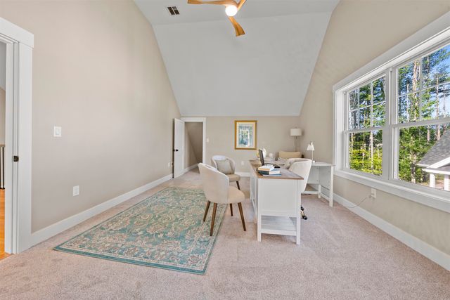 77 Lady Walsingham Way, Laconia, NH 03246