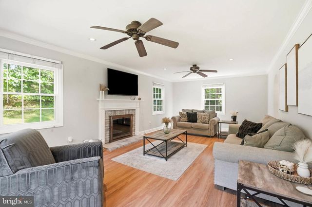 12607 IVYSTONE, Laurel, MD 20708