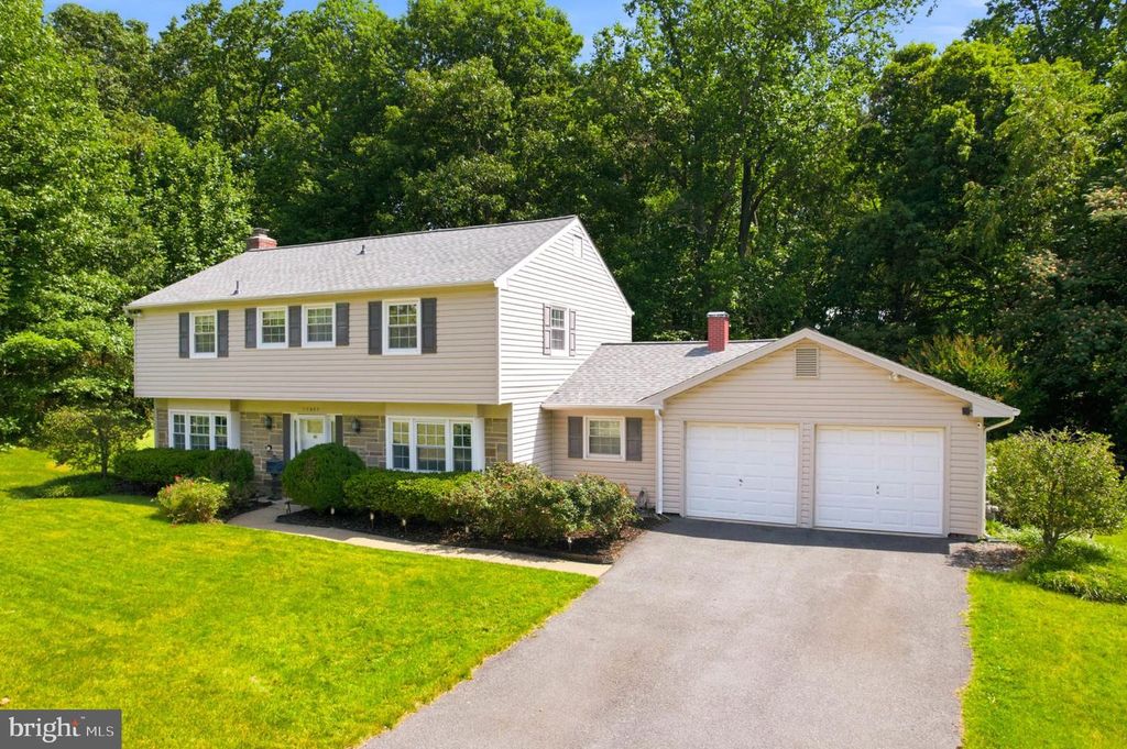 12607 IVYSTONE, Laurel, MD 20708