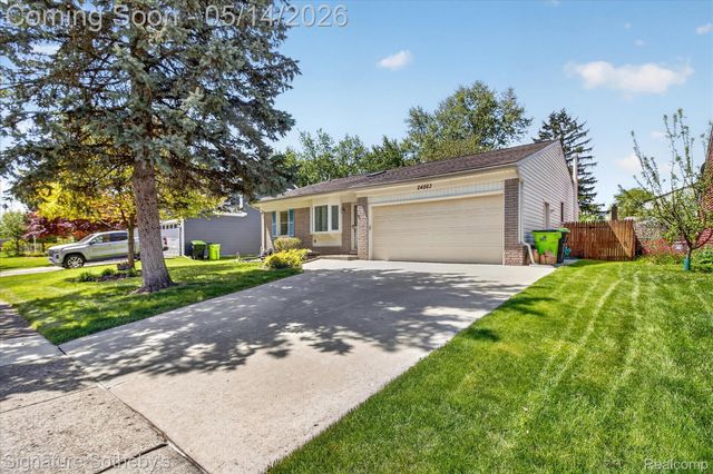 24563 Kings Pointe, Novi, MI 48375