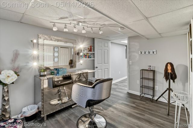 24563 Kings Pointe, Novi, MI 48375