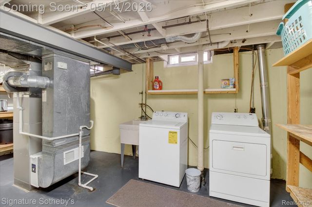 24563 Kings Pointe, Novi, MI 48375