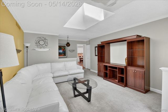 24563 Kings Pointe, Novi, MI 48375